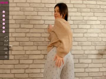 cam girl carolynjacquelins image #3152317