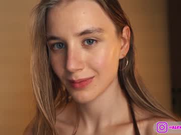 cam girl alexispeach image #577138