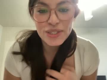 cam girl itsarielford image #3475948