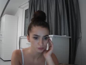 cam girl misskirra image #584706