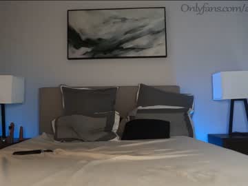 cam couple ari_lovexo image #2829707