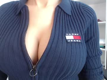 cam girl eat_mee_out image #1600978