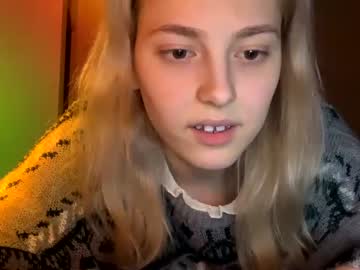 cam girl holydori image #1370933