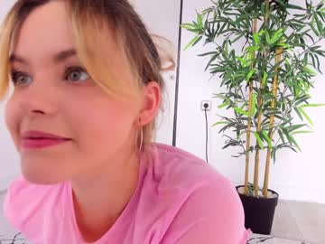 cam girl dianaholiday image #3150224