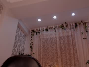 cam girl arian_fox image #1999614