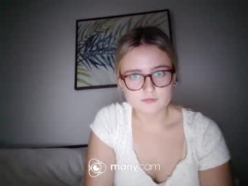 cam girl kaybby2005 image #4070380