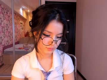 cam girl akino_17 image #1422160