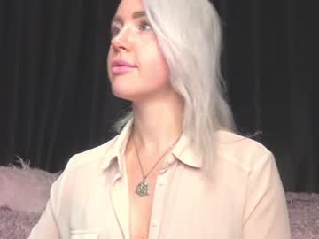 cam girl xtina__ image #3163673