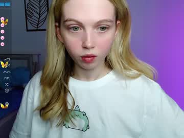 cam girl small_blondee image #3779475