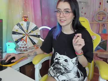 cam girl _biscuitty image #907182