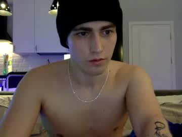cam man nonrelevant01 image #979192