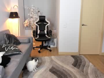 cam girl kleogold_1 image #543063