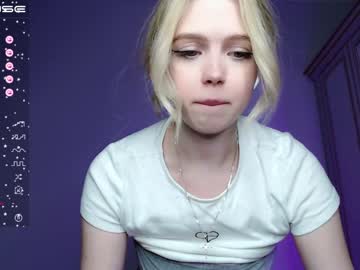 cam girl small_blondee image #3795855