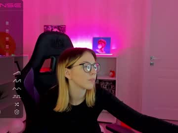 cam girl amy_h0ney image #3705665