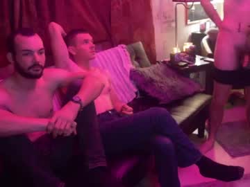 cam man hollandhousestudios image #879673