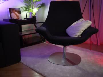 cam girl francescadomi image #2610183