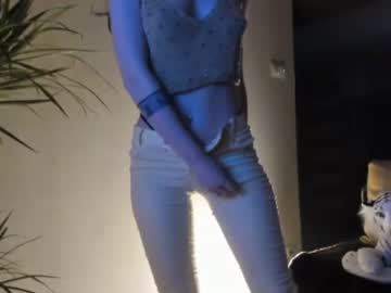 cam girl sofiaandwonderland image #2350331