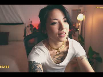cam girl sorenyu image #289352
