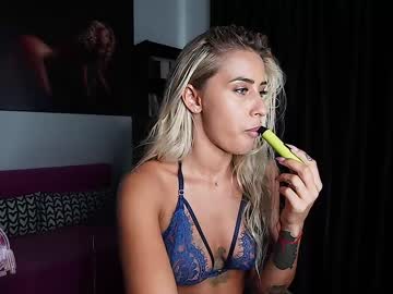cam girl laurabae_ image #26758