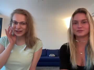 cam girl sarahsapling image #3949986