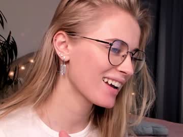 cam girl linellali image #2729046
