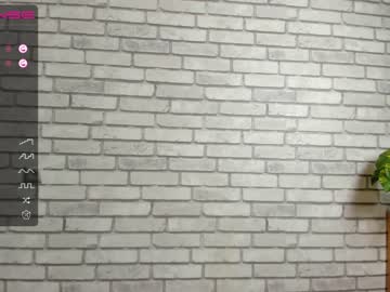 cam girl carolynjacquelins image #3133195