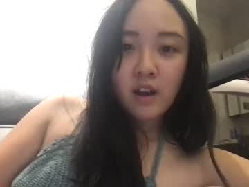 cam girl yourlilylee image #2689072