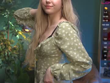 cam girl effielinkis image #1033410