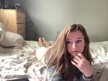 prettypetiteangel2000 cam