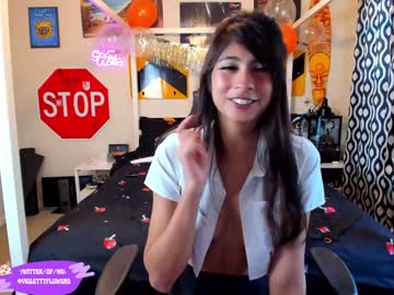 cam girl violetttflowers image #3889863