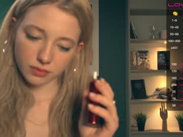 cam girl effielin image #698587