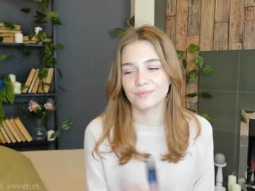 cam girl thomashelena image #1232548