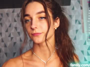 cam girl angels_kiss image #2509843