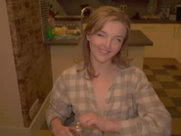 cam girl lucydelovely image #3440408