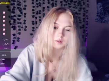 cam girl small_blondee image #318532