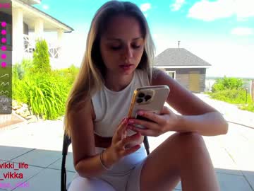 cam girl misss_vikki image #2059836