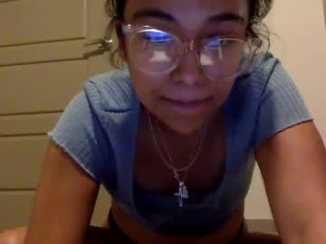 cam girl rleah832 image #4018432
