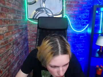 cam girl emily_willes image #3942599