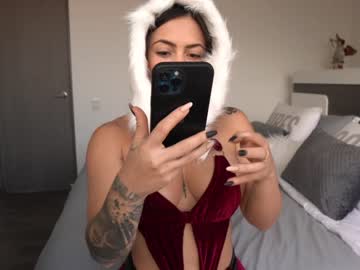 cam girl ashlyeroberts1 image #739414