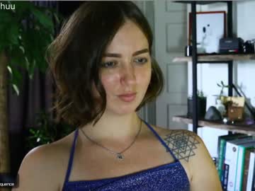 cam girl maeveminx image #2565672