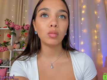 cam girl annbarby image #186333