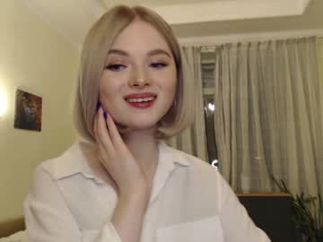 cam girl yvaine777 image #819140