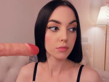 cam girl evalanis image #2732898