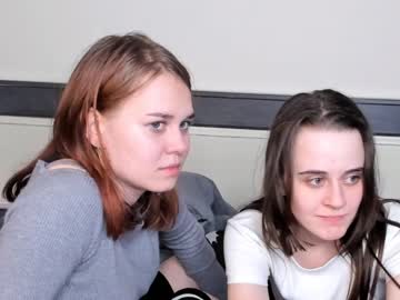 cam couple two_girls_on_da_stream image #3979574