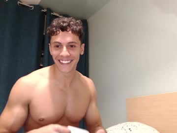 frenchiefit cam