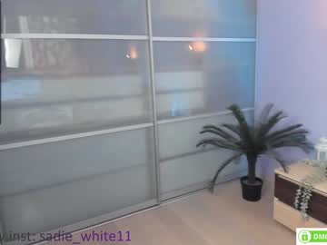 cam girl foxhilary image #2460276