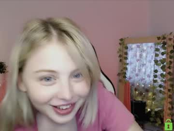 cam girl shy_blondiee image #3820743