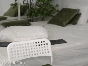 cam girl dovia image #3092116