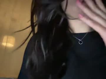 cam girl foxyshayy image #3916109