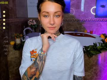cam girl nickyneck image #2210786